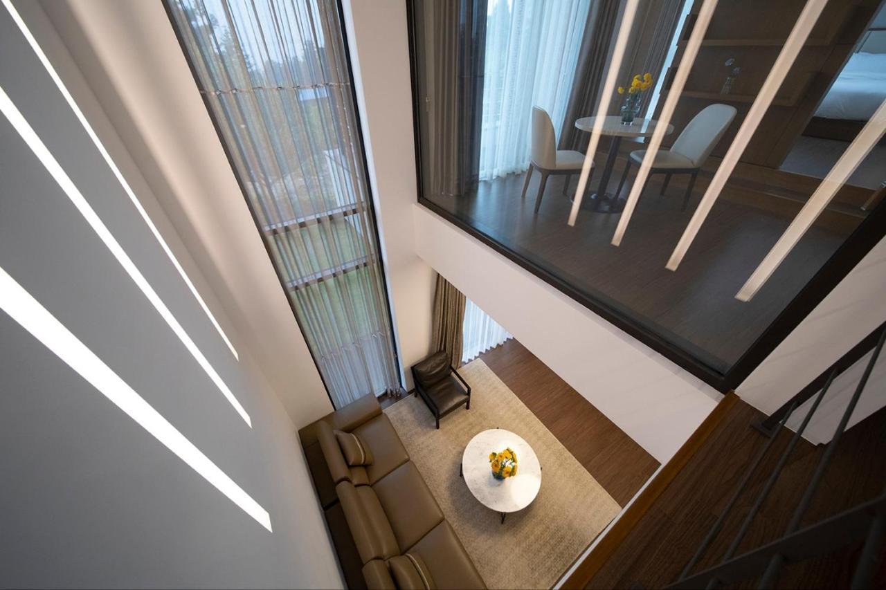 Velum 4*